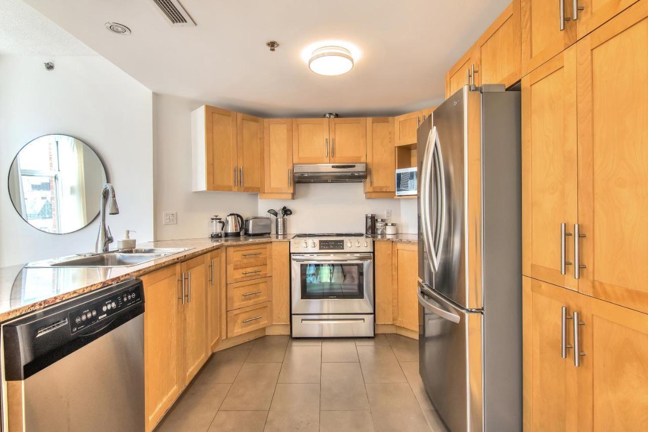Place-Des-Arts Suites Montreal Ngoại thất bức ảnh
