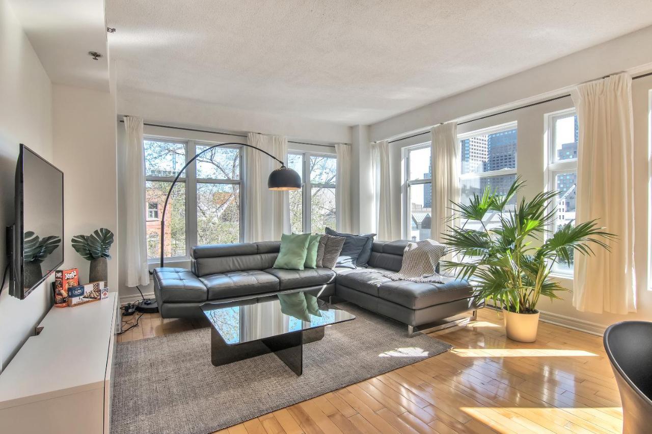 Place-Des-Arts Suites Montreal Ngoại thất bức ảnh