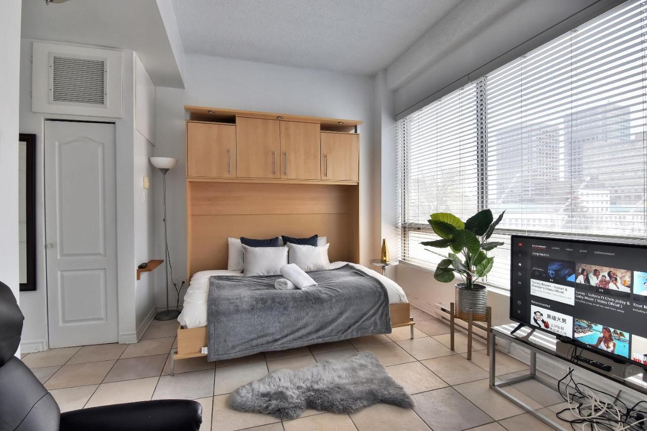 Place-Des-Arts Suites Montreal Ngoại thất bức ảnh